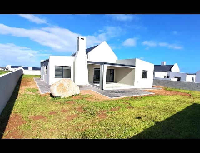 4 BEDROOM HOUSE FOR SALE IN HOOGLAND